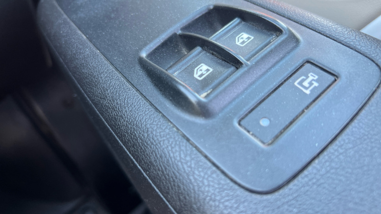 Peugeot Boxer 335 L3 Diesel 2.2 BlueHDi H2 Professional Premium+ Van 140ps